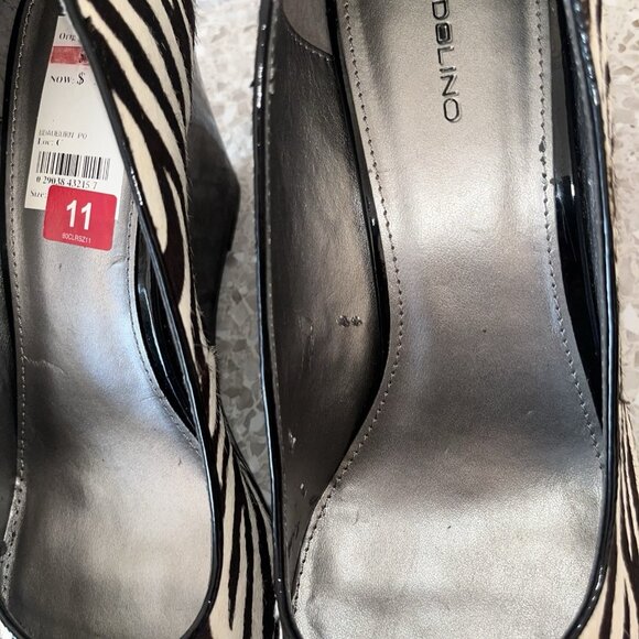 Bandolino Zebra Striped Peep Toe Wedge Heel Womens 11M Leather Fur Minor Flaws - Picture 9 of 16